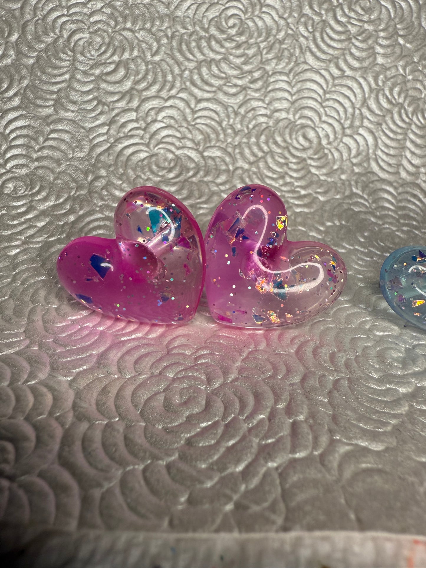 Resin Glitter/foil Hearts