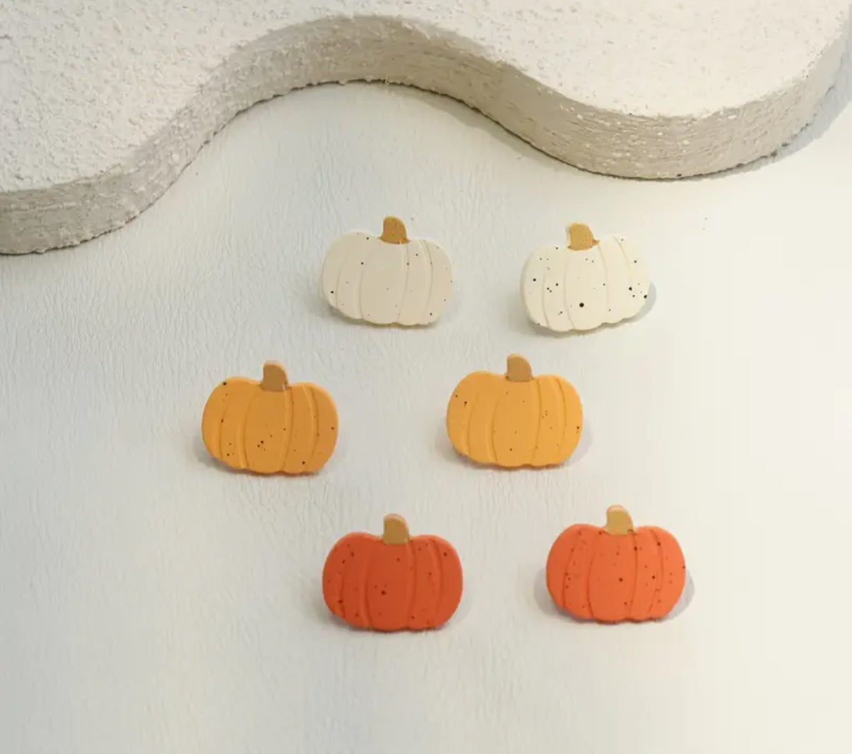 Seasonal rings & earrings